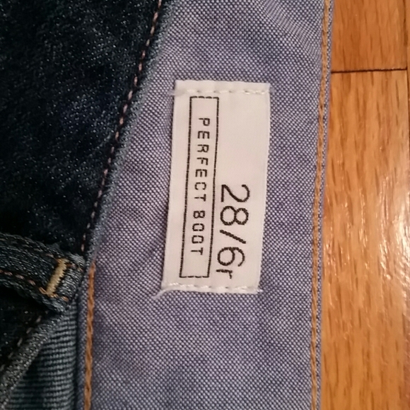 Gap perfect boot jeans - Picture 3 of 4